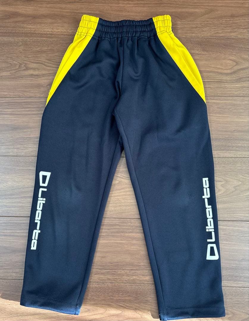 Liberta リベルタ　ユニフォーム　130 140 防寒着