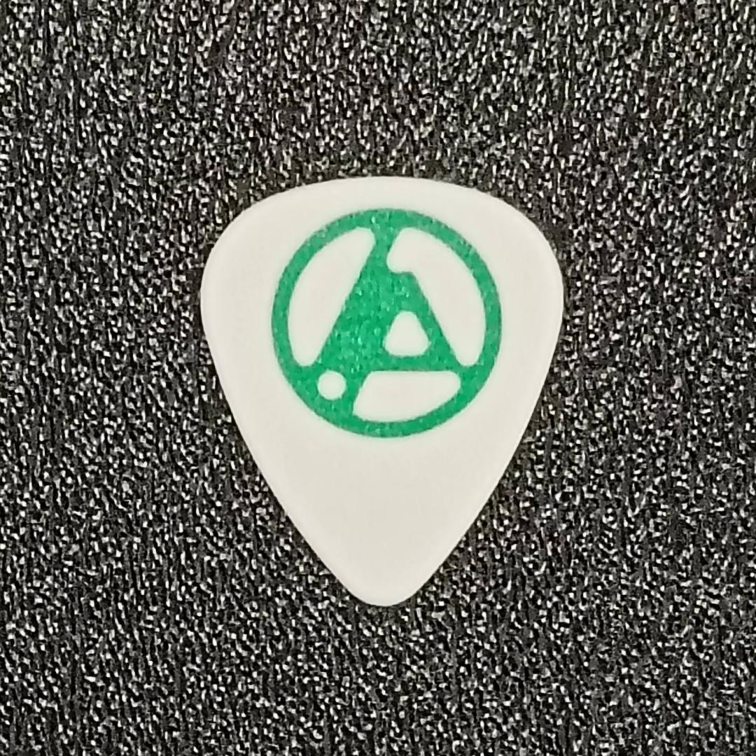 LINKIN PARK サイン入りギターピック エミリー 白緑 リンキンパーク