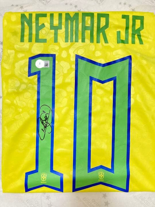 ネイマール サイン入り ブラジル代表 22/23 ホーム 半袖 ユニフォーム
