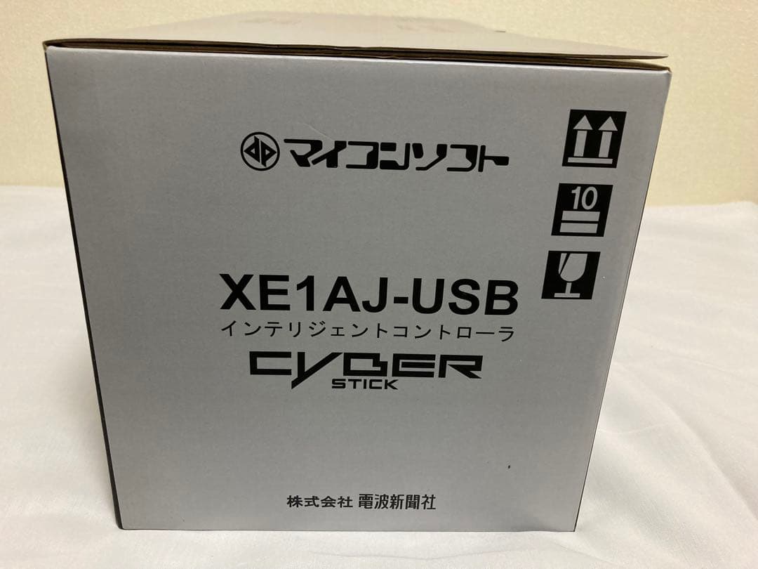 サイバースティック　インテリジェントコントローラーXE1AJ-USBメガドライブ
