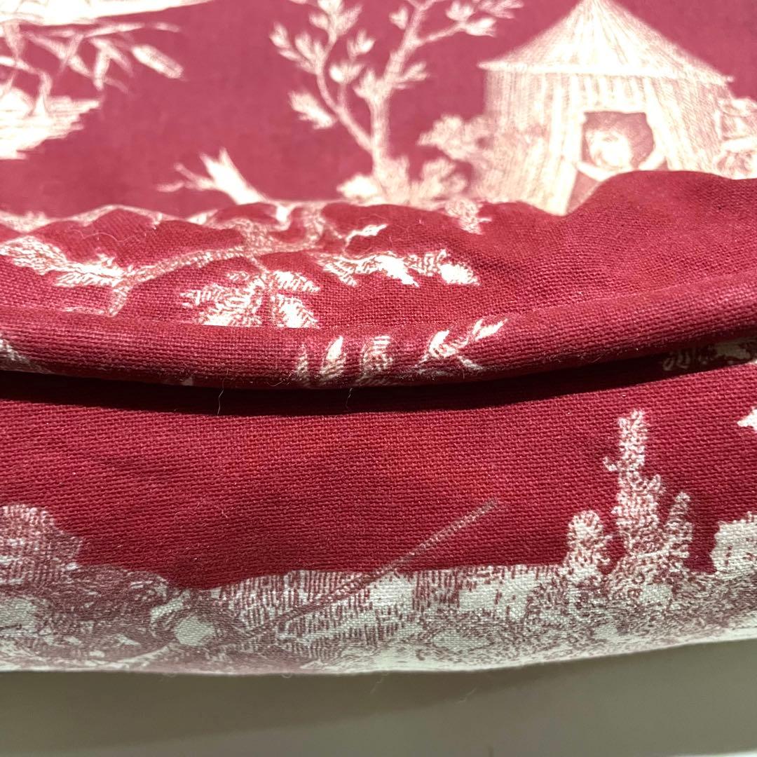 フランス産　高級　アンティーク調　犬・猫ペットベッド