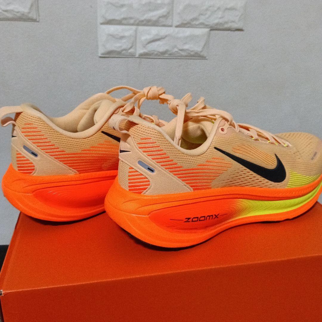 Nike ランニングシューズ zoom ボメロ18 　26.5㎝