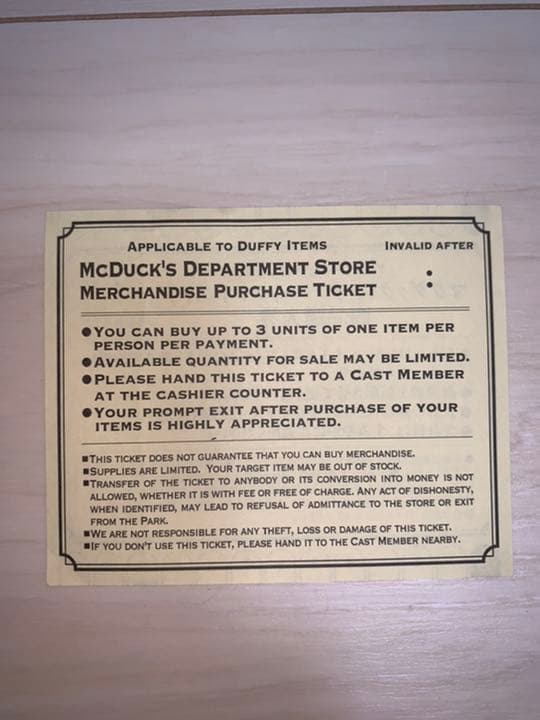 【レア】2022年限定ディズニーシー　マクダックスデパートメントストア商品購入券