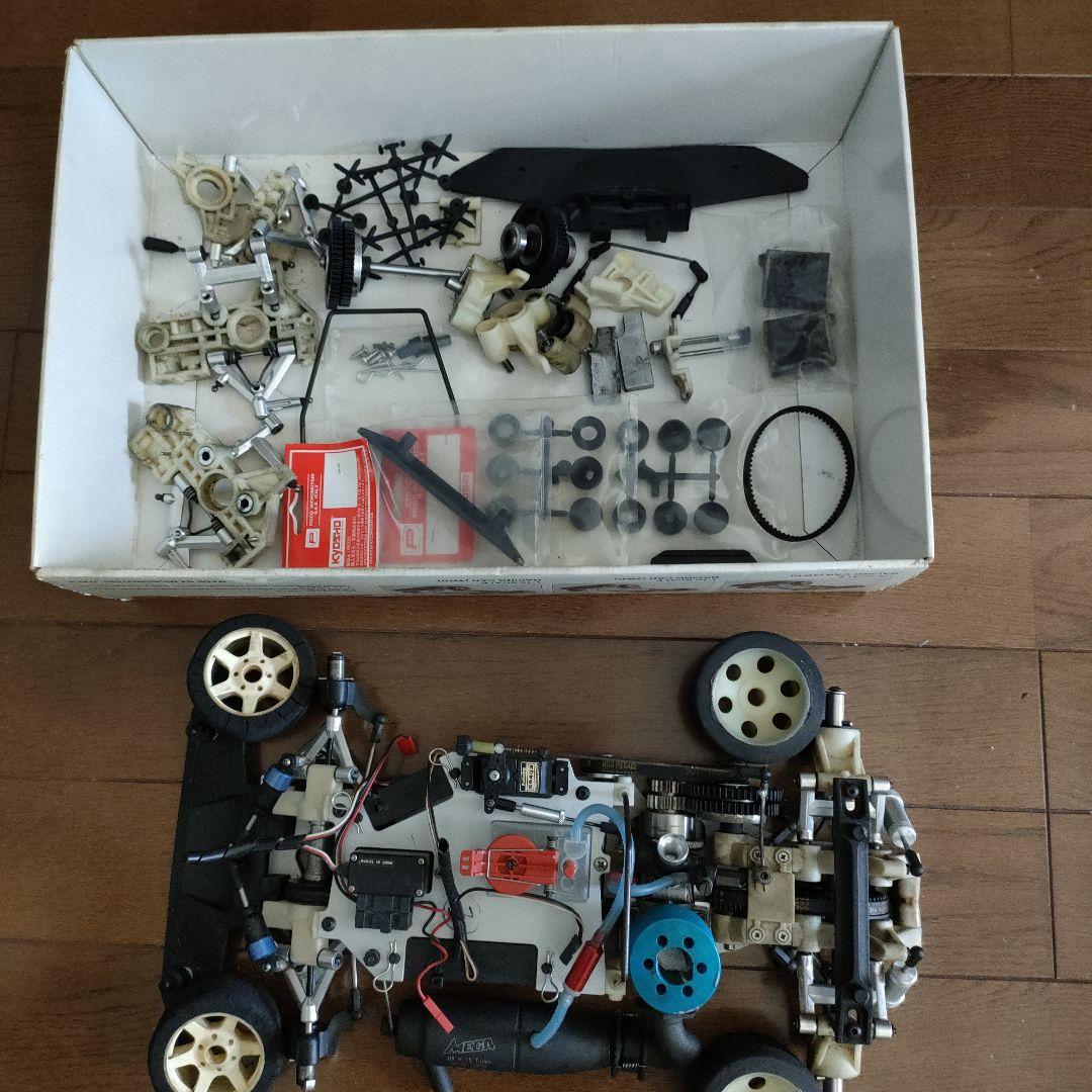 京商 RS 600 4WD ラジコンカー