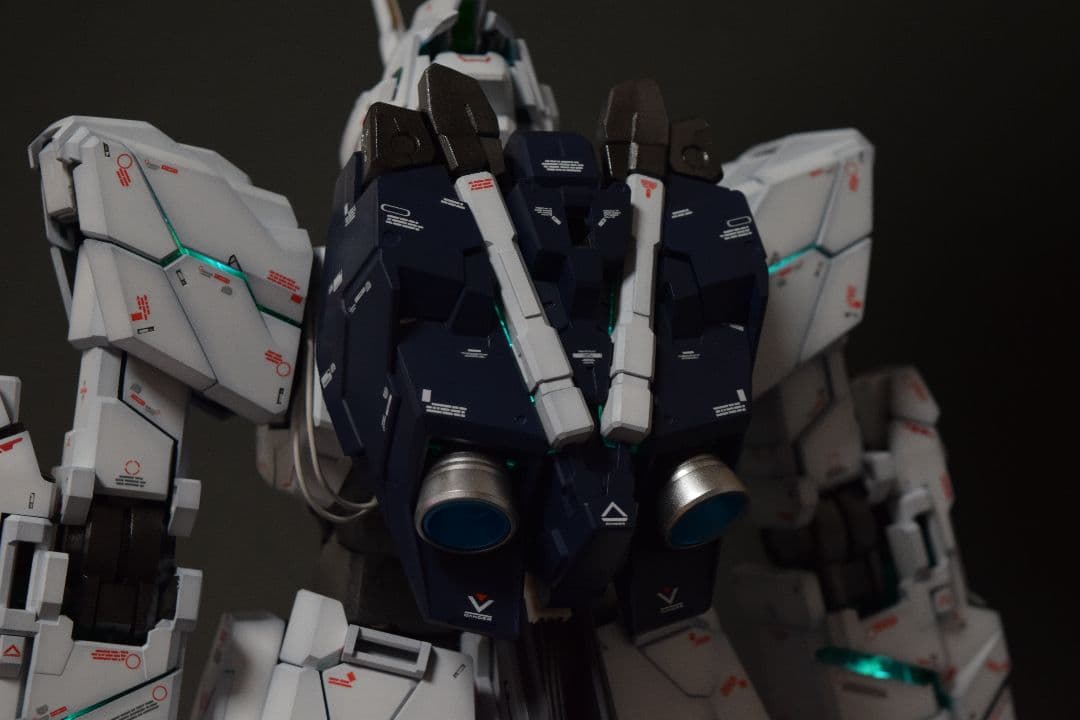 最終値下げ【ガンプラ全塗装】PGユニコーンガンダム最終決戦仕様デカール500箇所