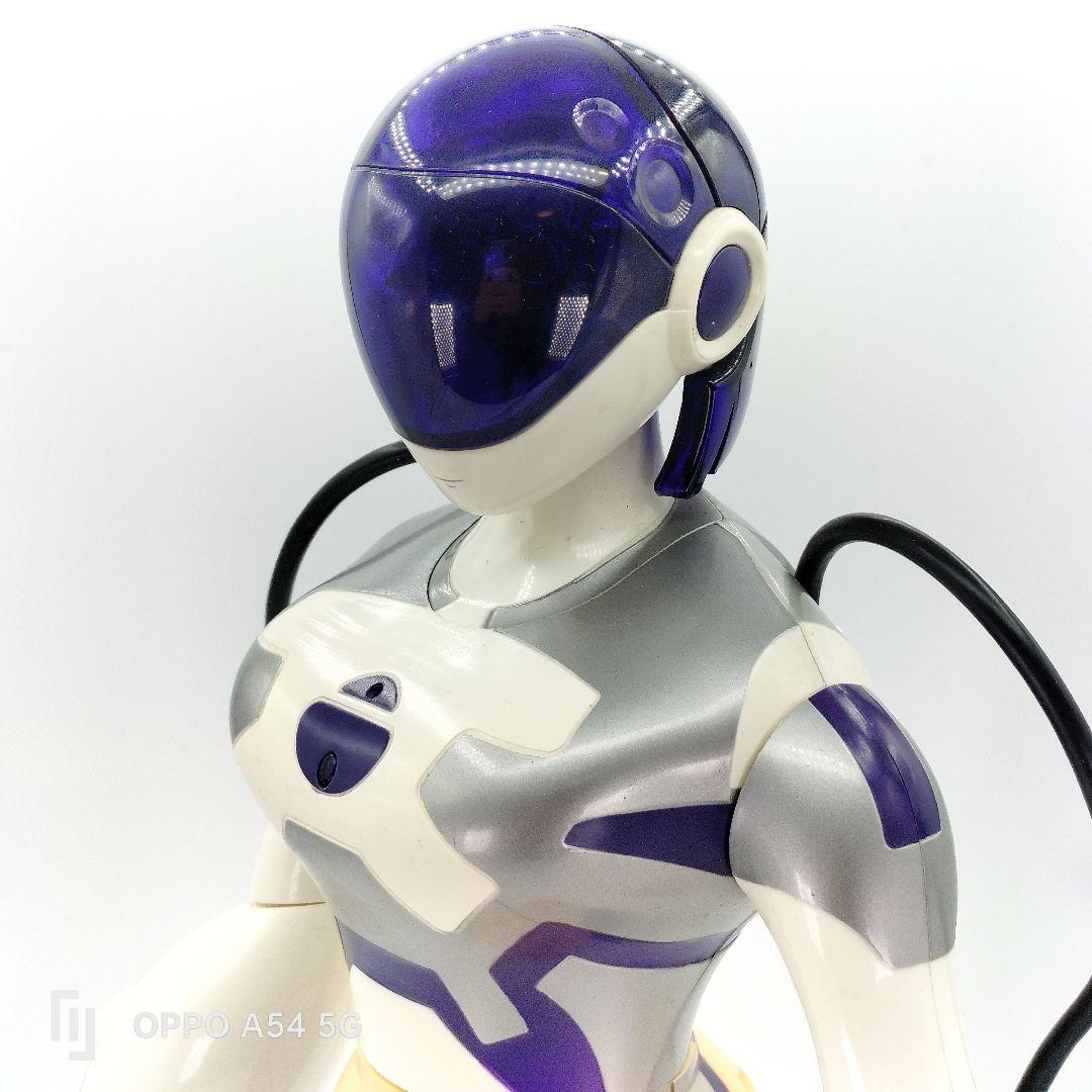 セガトイズ E.M.A エマ 女性型プライベート エンターテインメント ロボット