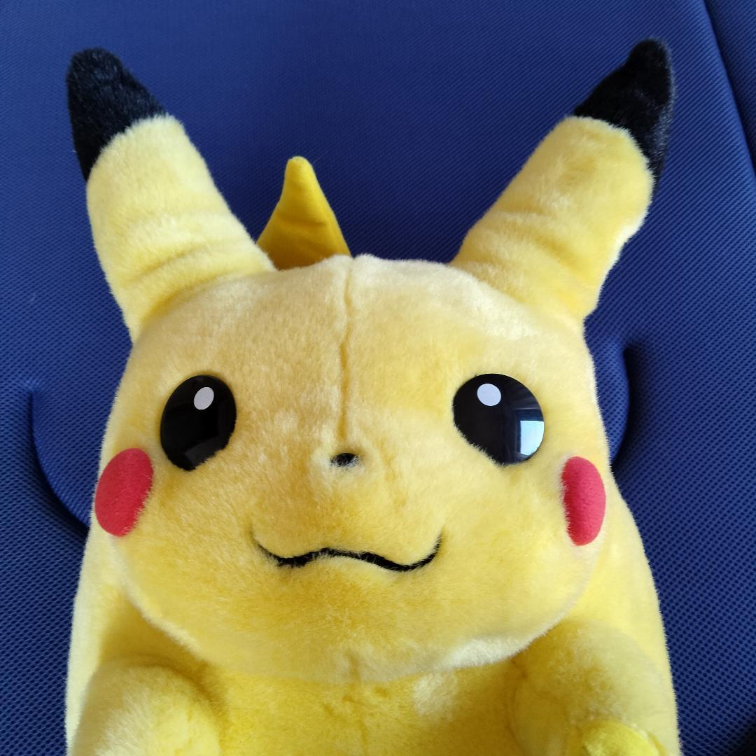ポケモン　ピカチュウ　ぬいぐるみ　初期　等身大 １／１