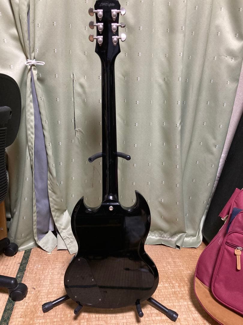 最終価格Epiphone SG エレキギターg400？ ケースもお付けします