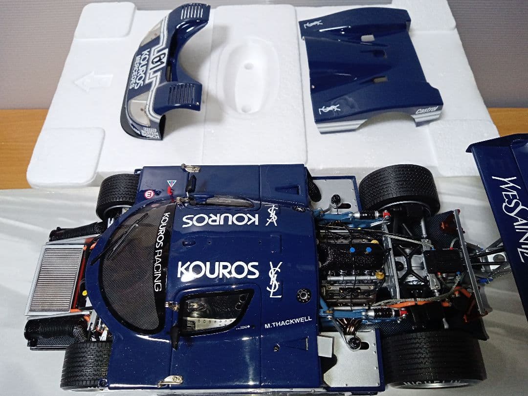 エグゾト exoto ザウバーメルセデス C9 イブサンローラン ミニカー