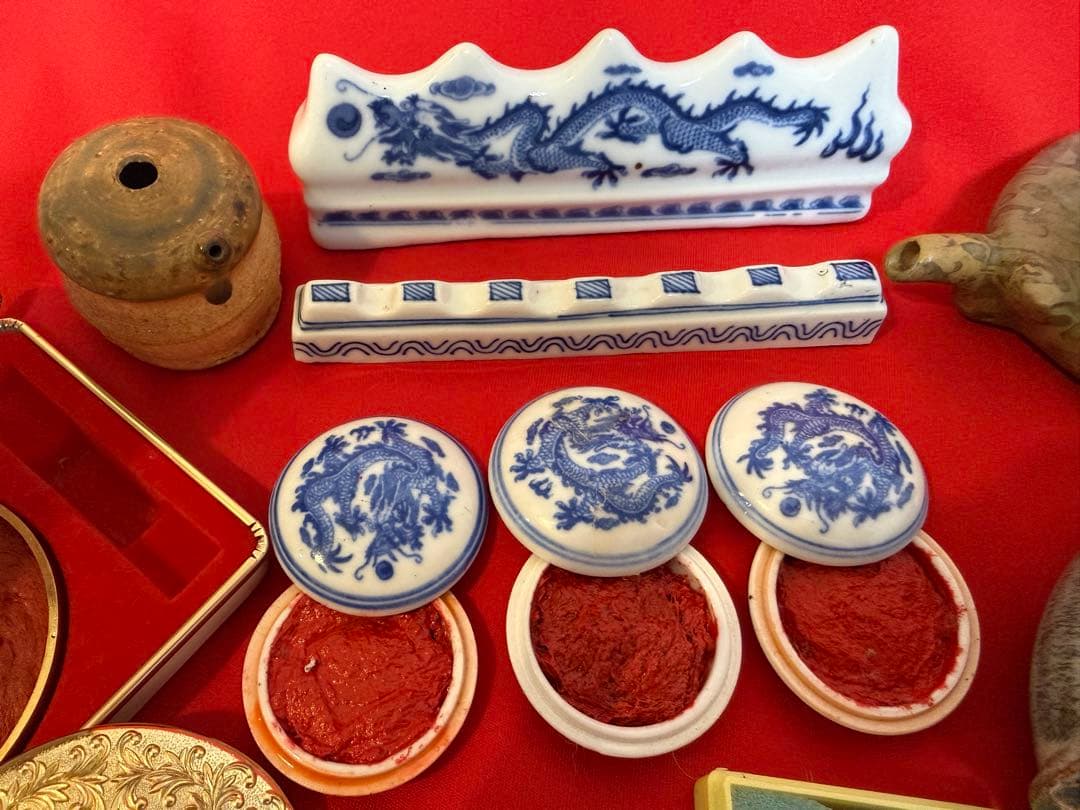 乾隆年製 ★☆朱肉 印泥 24K GP 水差し 水滴 書道 バッヂ 万里の長城