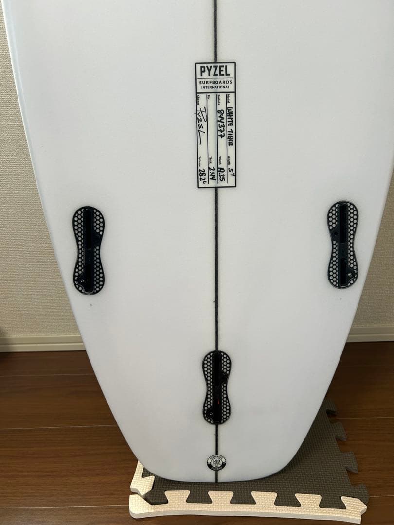 PYZEL WHITE TIGER 5’4 パイゼル　ホワイトタイガー28.4L