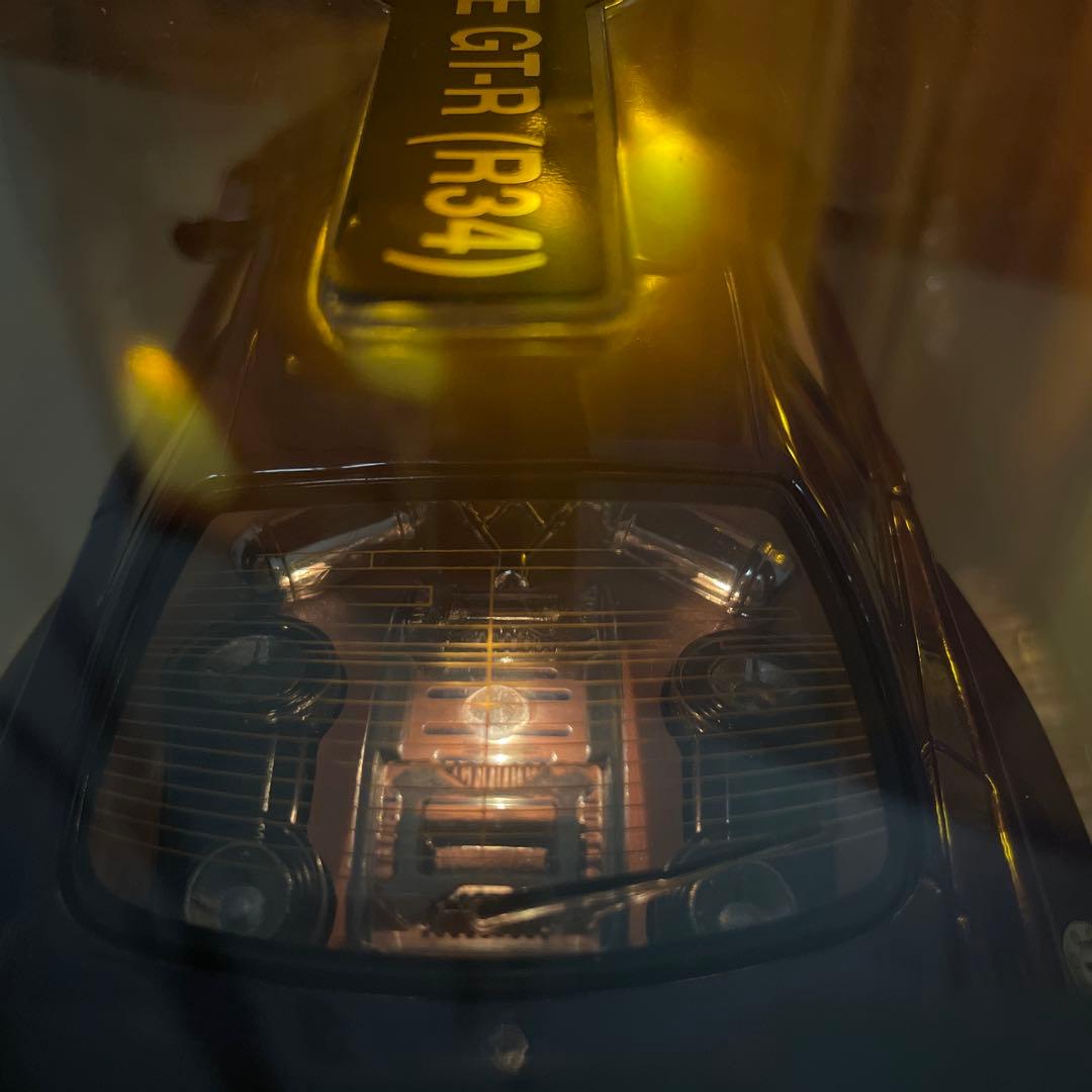 【ケース付き】NISSAN SKYLINE GTR(R34)ミニカー