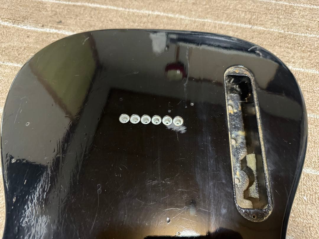 TEJ70か75のボディーのみ　フェルナンデス　幾何学模様ライン入り