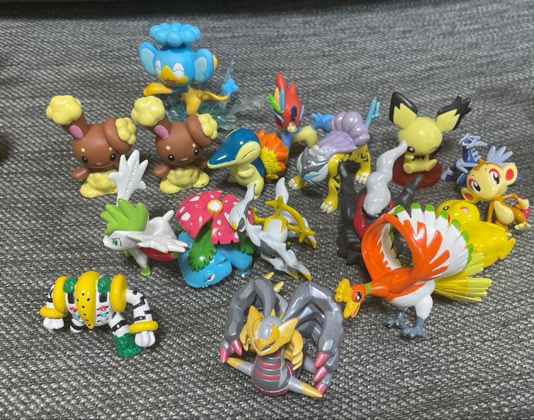 ポケモン モンコレ他ソフトフィギュア　チョロＱ