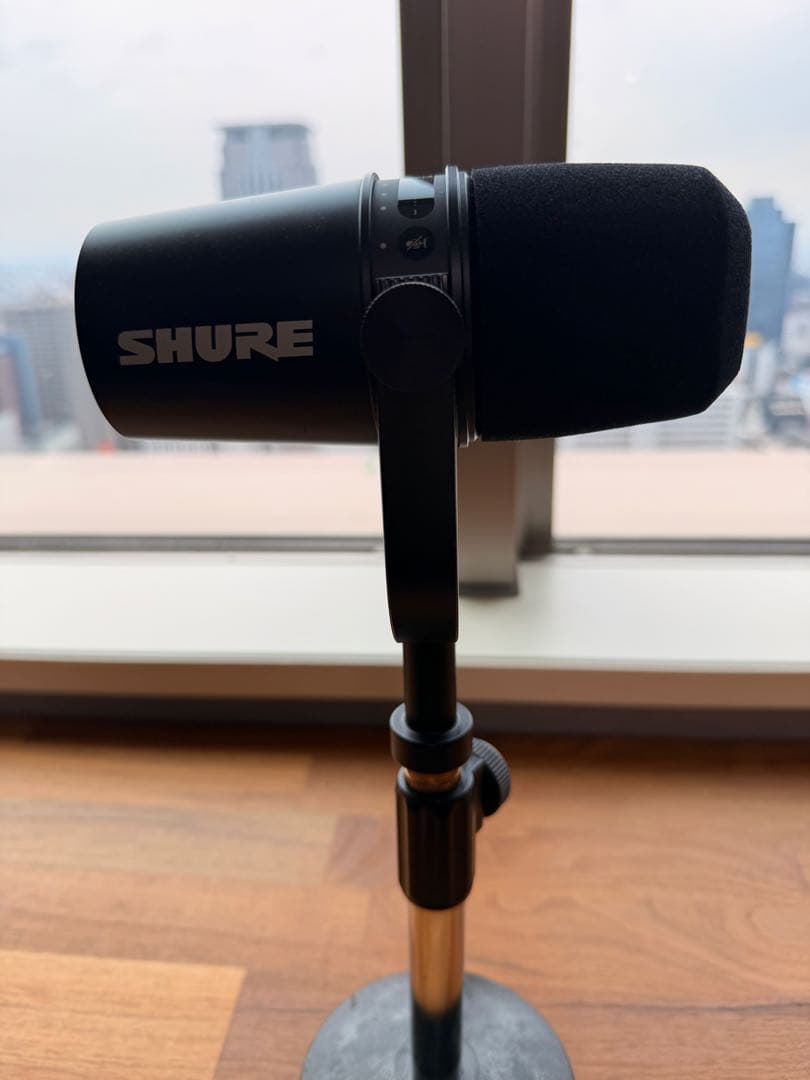 SHURE ダイナミックマイク MV7(マイク本体のみ)