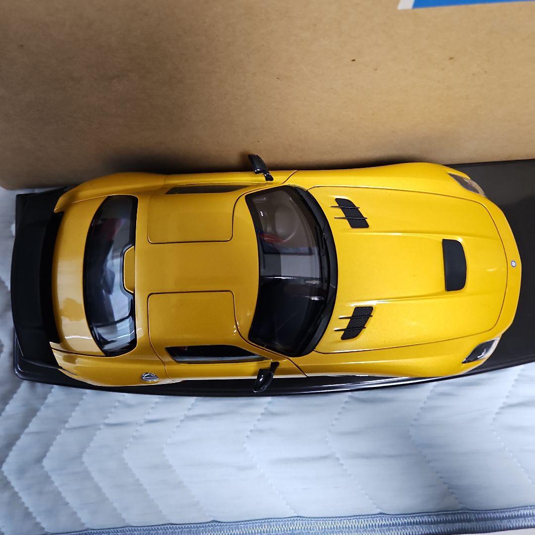 1/18 MINICHAMPS メルセデス・ベンツ SLS AMG GT3箱あり