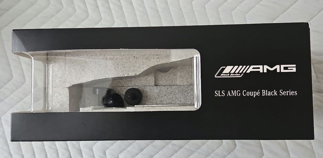 1/18 MINICHAMPS メルセデス・ベンツ SLS AMG GT3箱あり