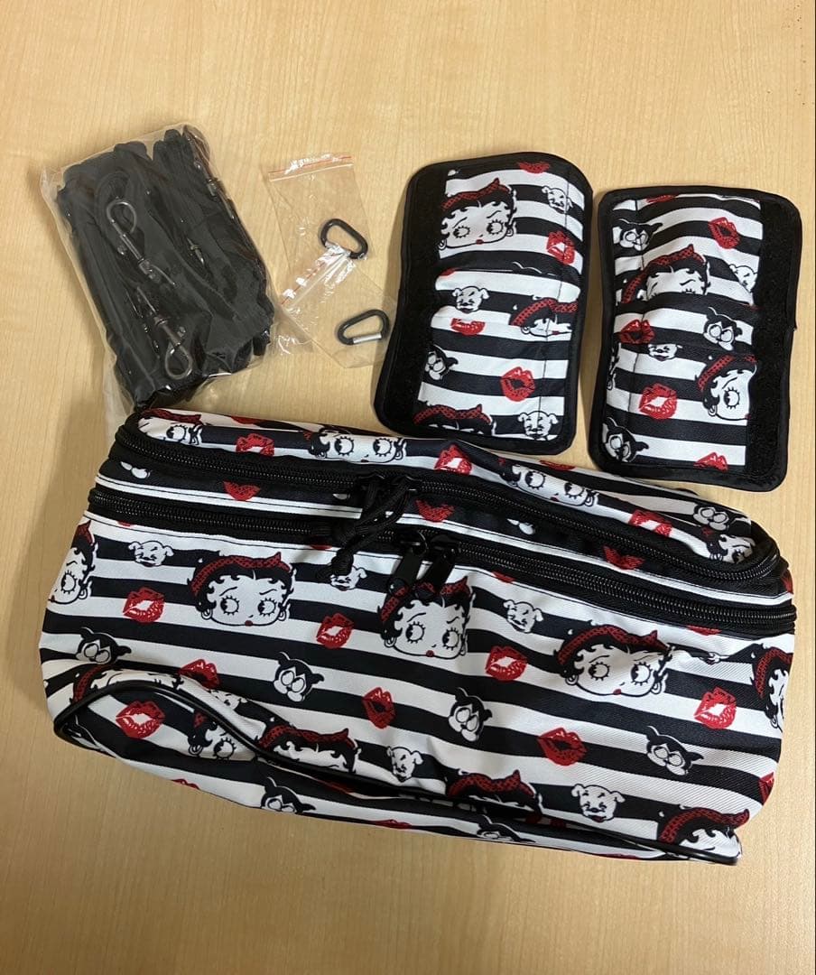 ベティコラボバックMサイズ