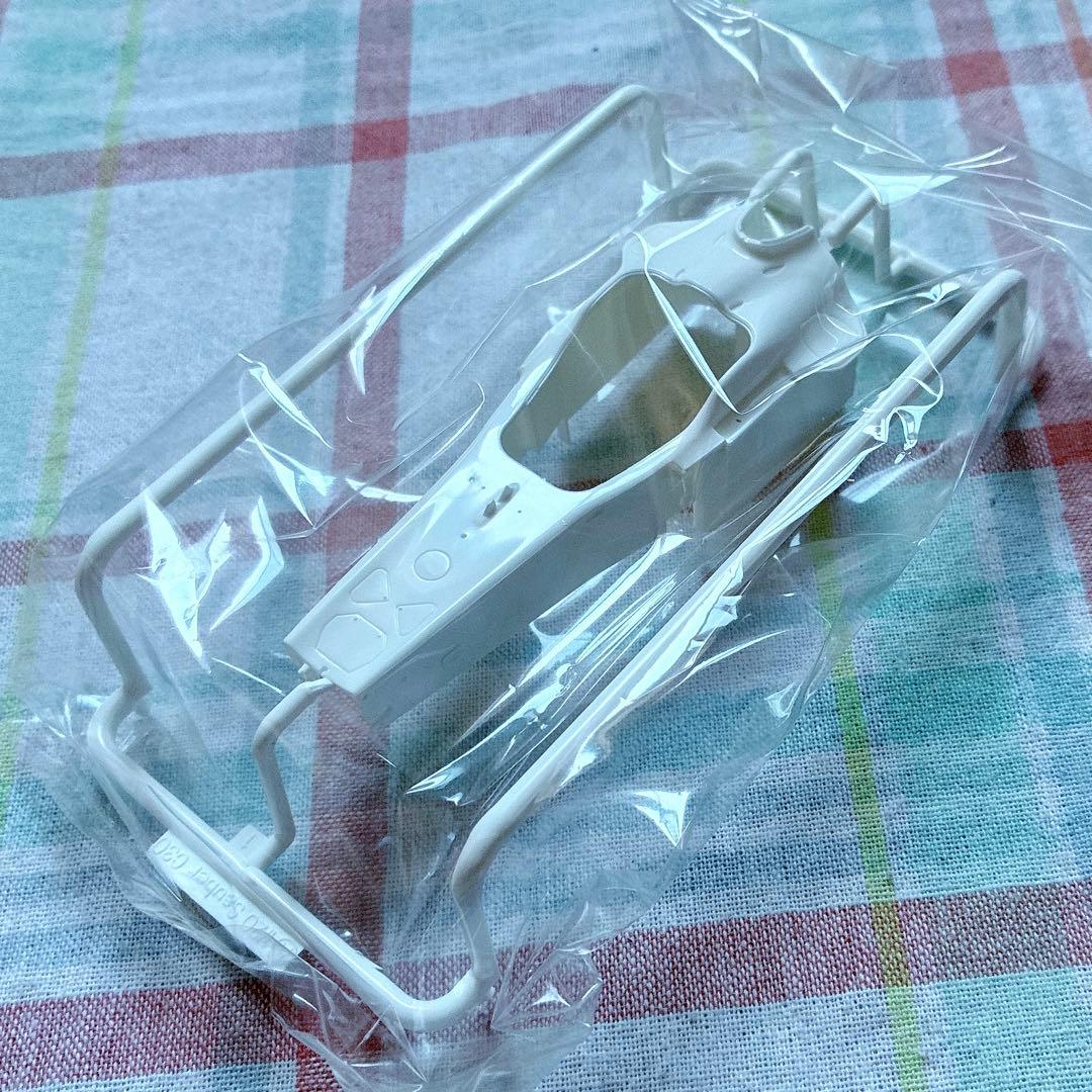 フジミ 1/20 ザウバー C30 日本GP仕様 w/カルトグラフデカール