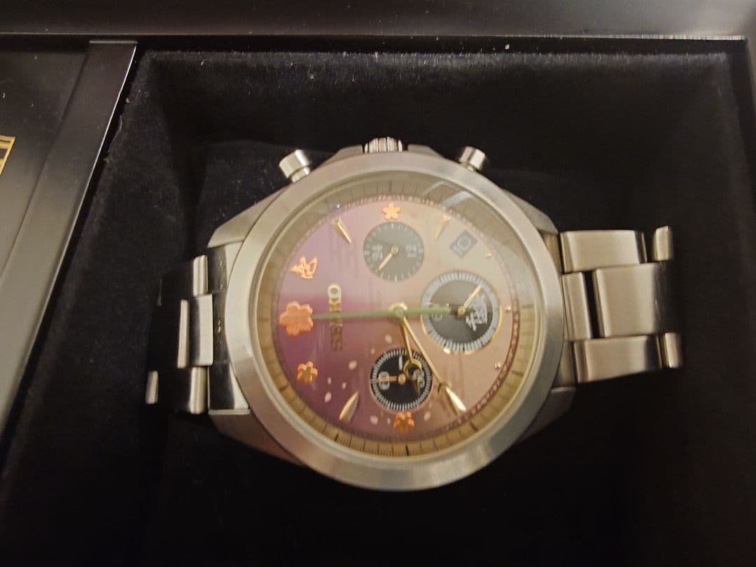 SEIKO クロノグラフ 初音ミク　千本桜　オルゴールケース付