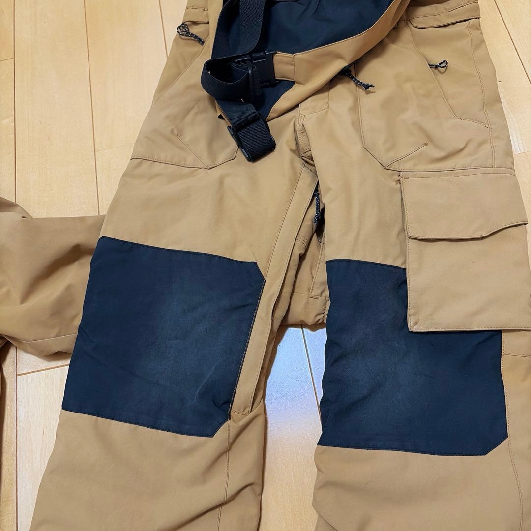 スノーボードウェア キッズ　上下　ボルコム　VOLCOM ビブ