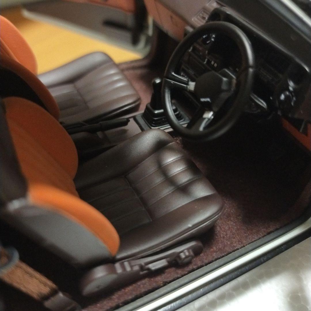 AUTOart TOYOTA sprinter trueno 1/18 模型