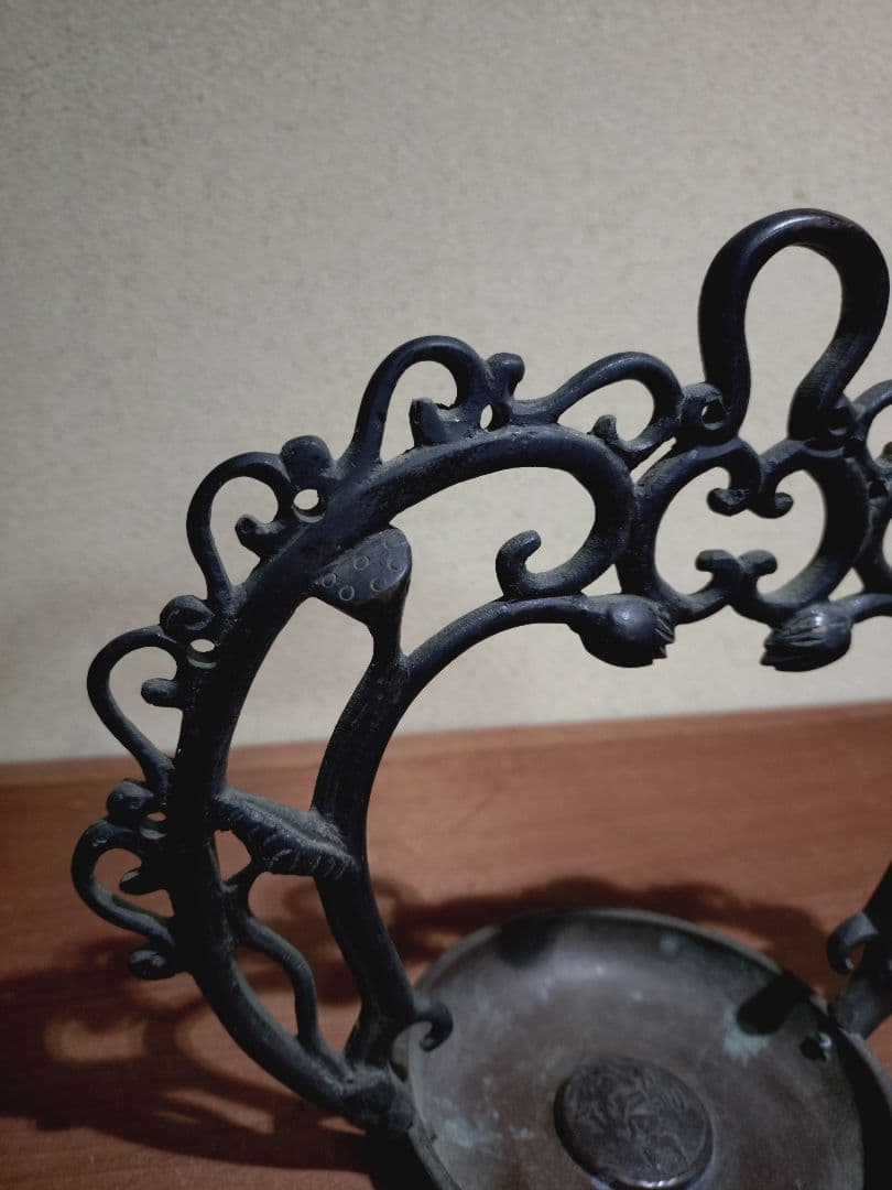 銅製 吊るし 蓮弁紋 灯火器一対 花器 花入れ 古道具 古民具 行燈 行火 灯明