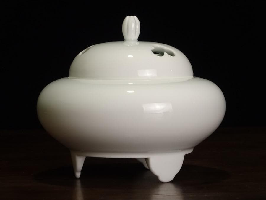 人間国宝　井上萬二　本人作　白磁　香炉　香道具　茶道具　飾物　床間飾