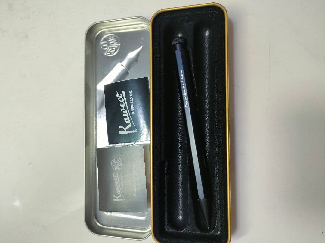 Kawecoまとめ ボールペンレッド　 シャープペンシルブラック