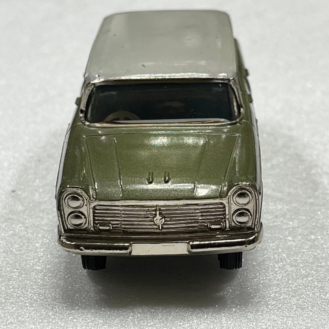 CHERYCA PHENIX TAISEYA ニッサン　セドリック　バン