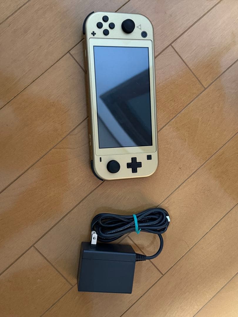 Nintendo Switch Lite ゴールド ゼルダデザイン