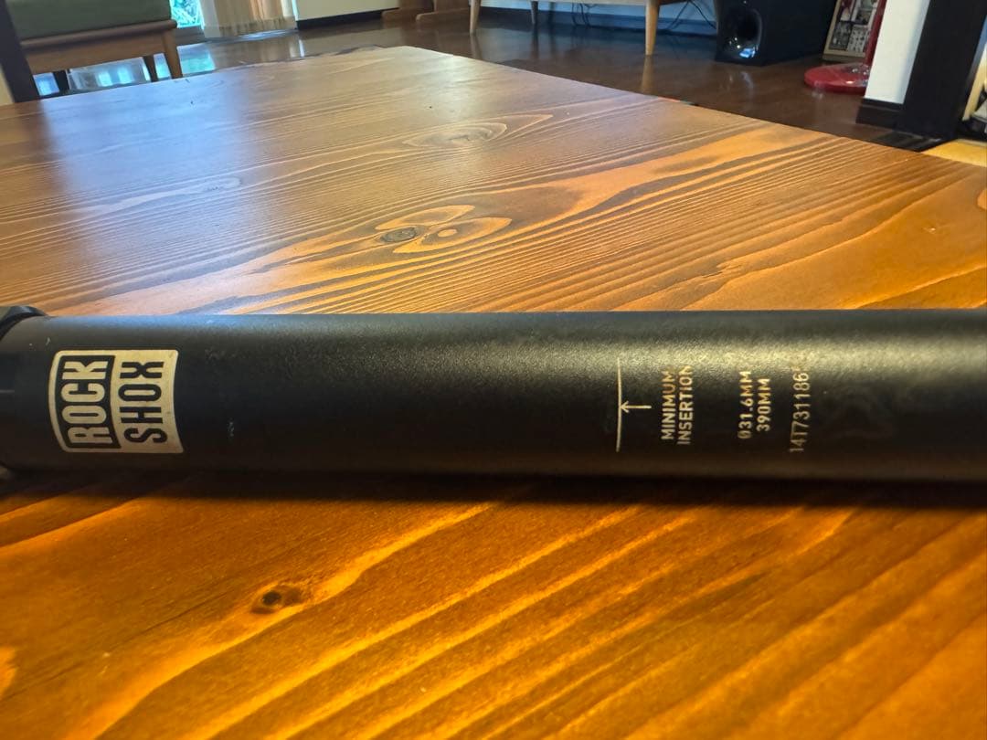 ROCKSHOX reverb シートポスト Φ31.6/390mm