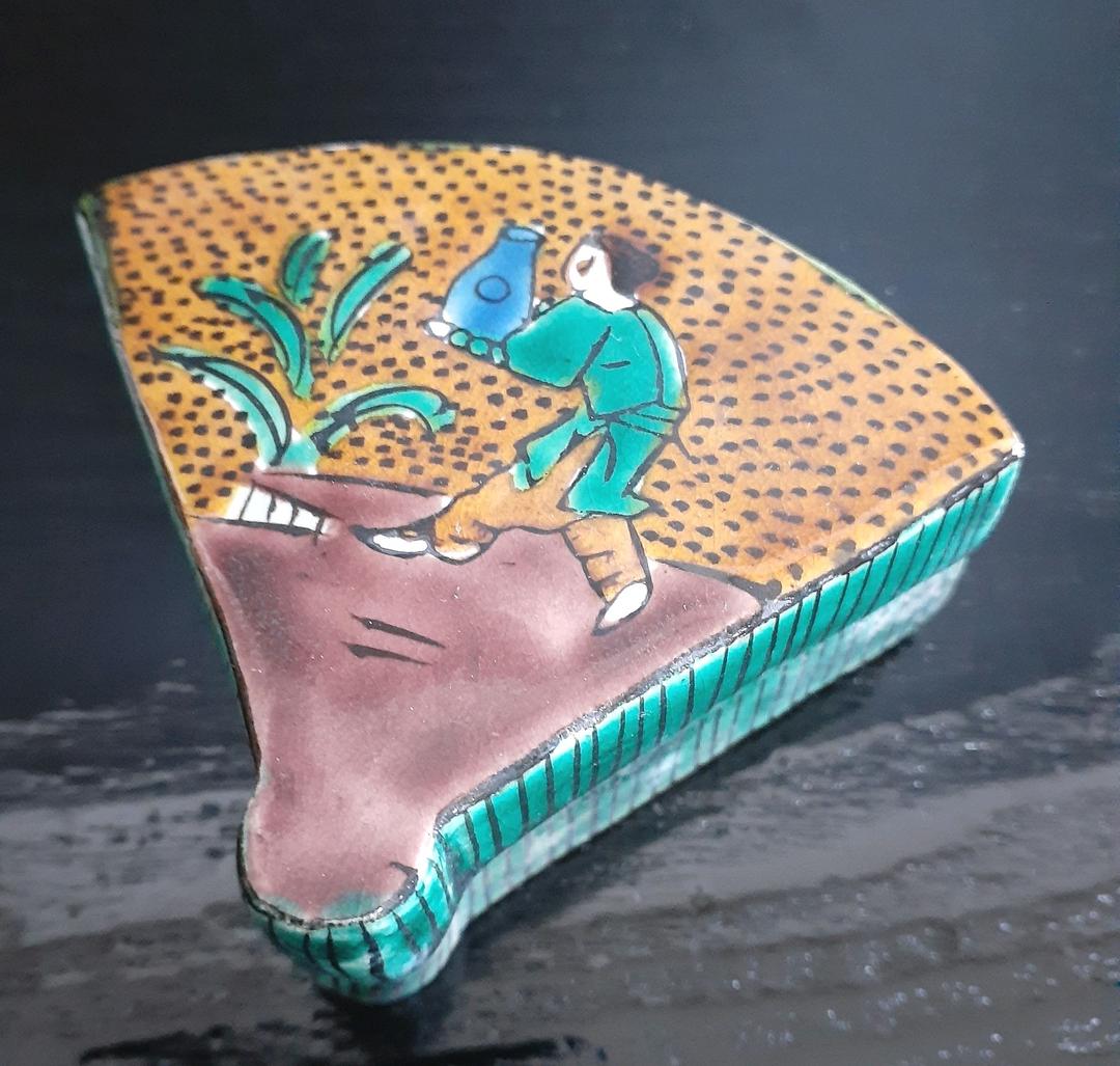 【名品】江戸末期～明治時代　古九谷　青手古九谷　扇形　壺運びの図　香合　茶道具