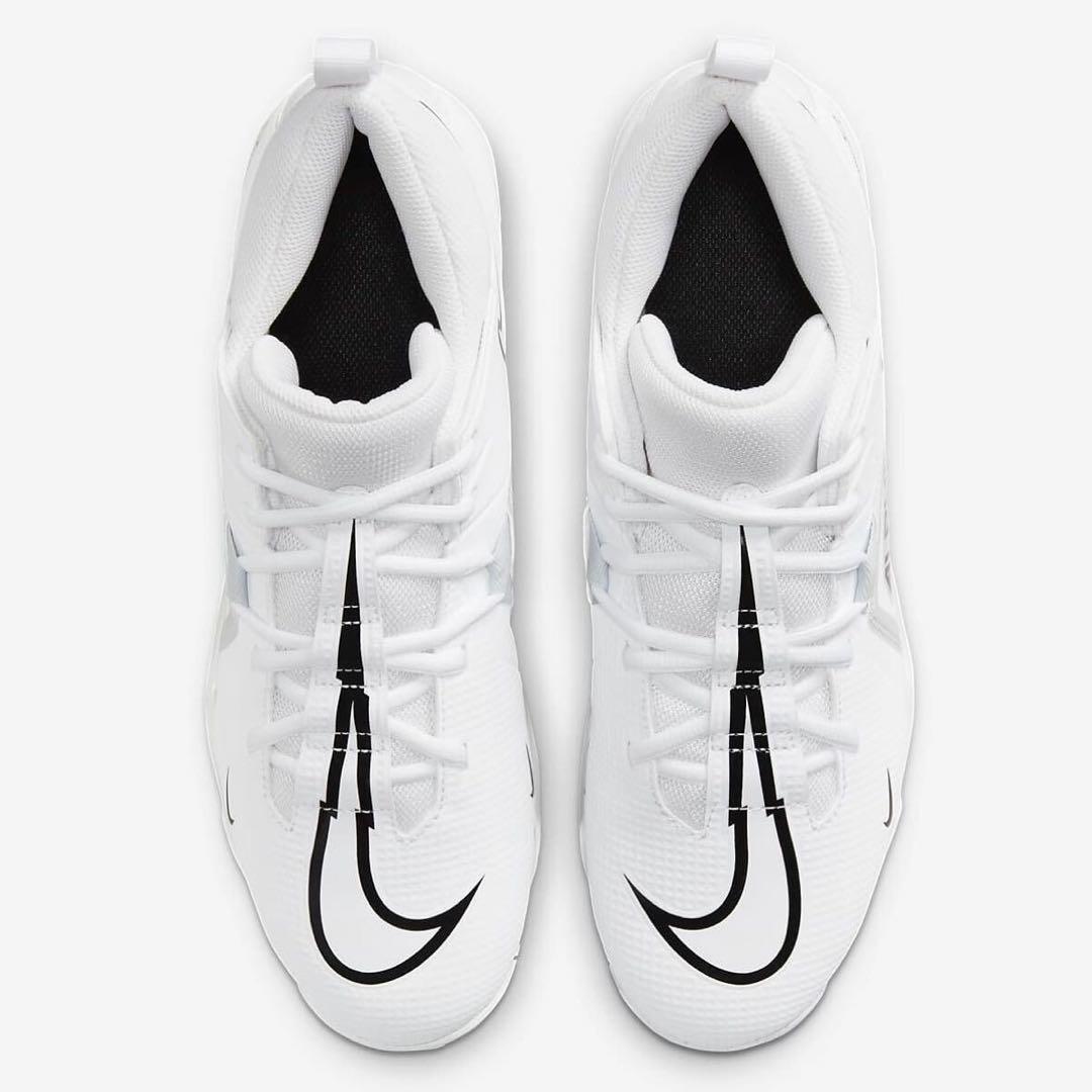 ナイキ 28 アルファメナス シャーク アメフト スパイク シューズ 靴 白