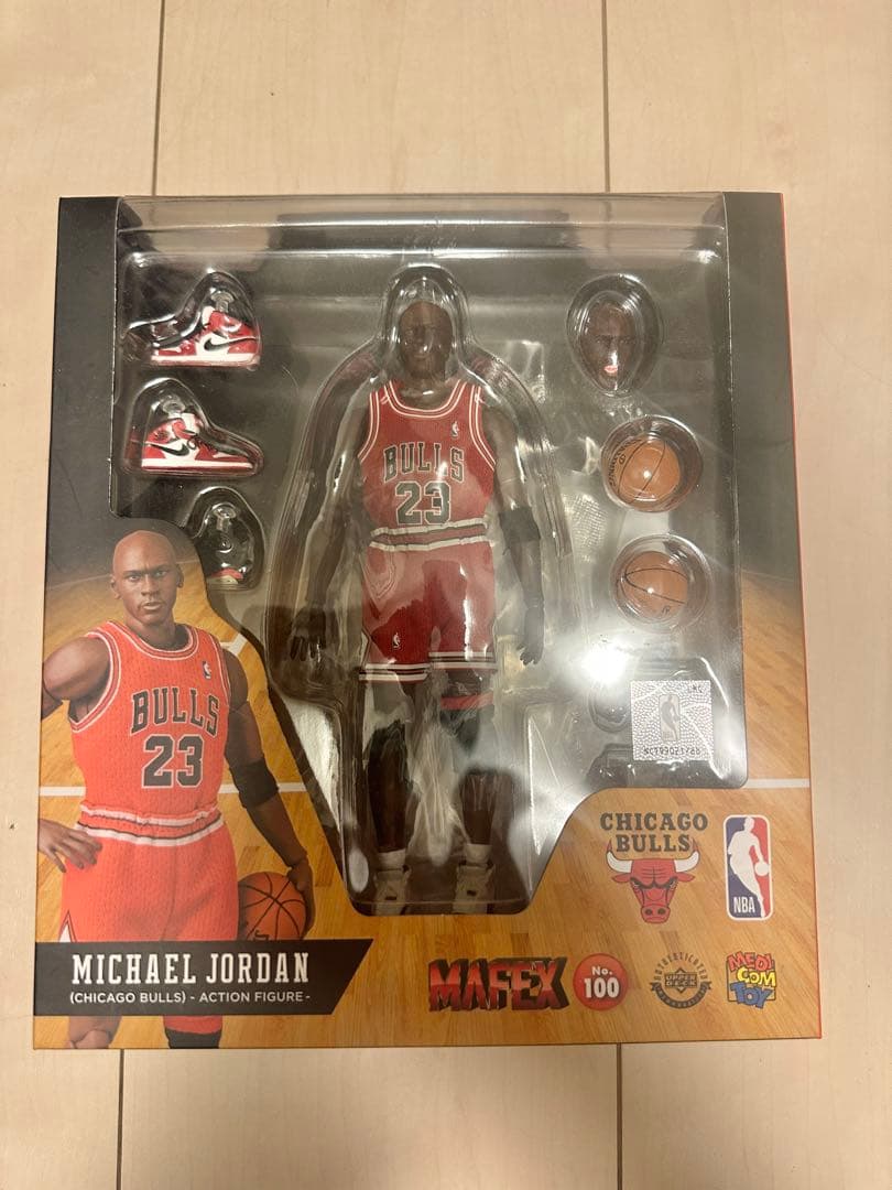 MAFEX NBA マイケルジョーダン JORDAN CHICAGO