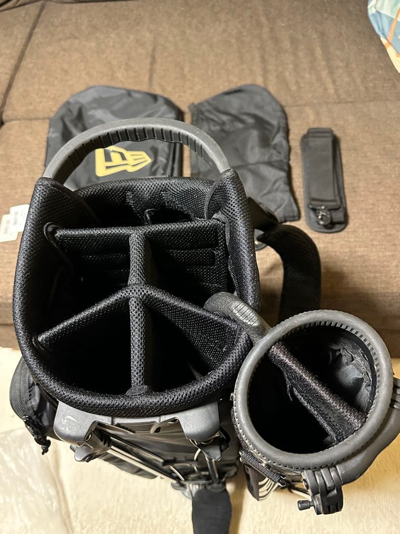 NEW ERAスタンド式キャディバッグ＆スタンドサブバッグセット！