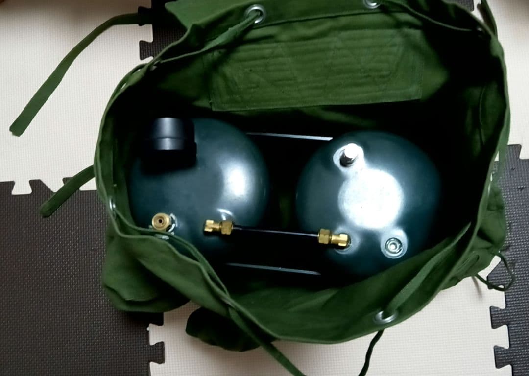 JACガスガン2点セット　ガスタンク付き