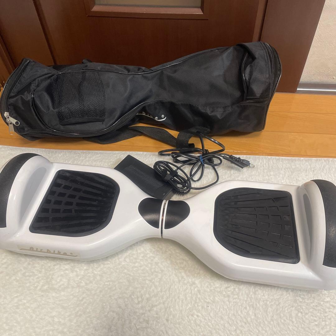 けんちゃん　セグウェイ　電動スケボー ホワイト 充電器・専用バッグ付き