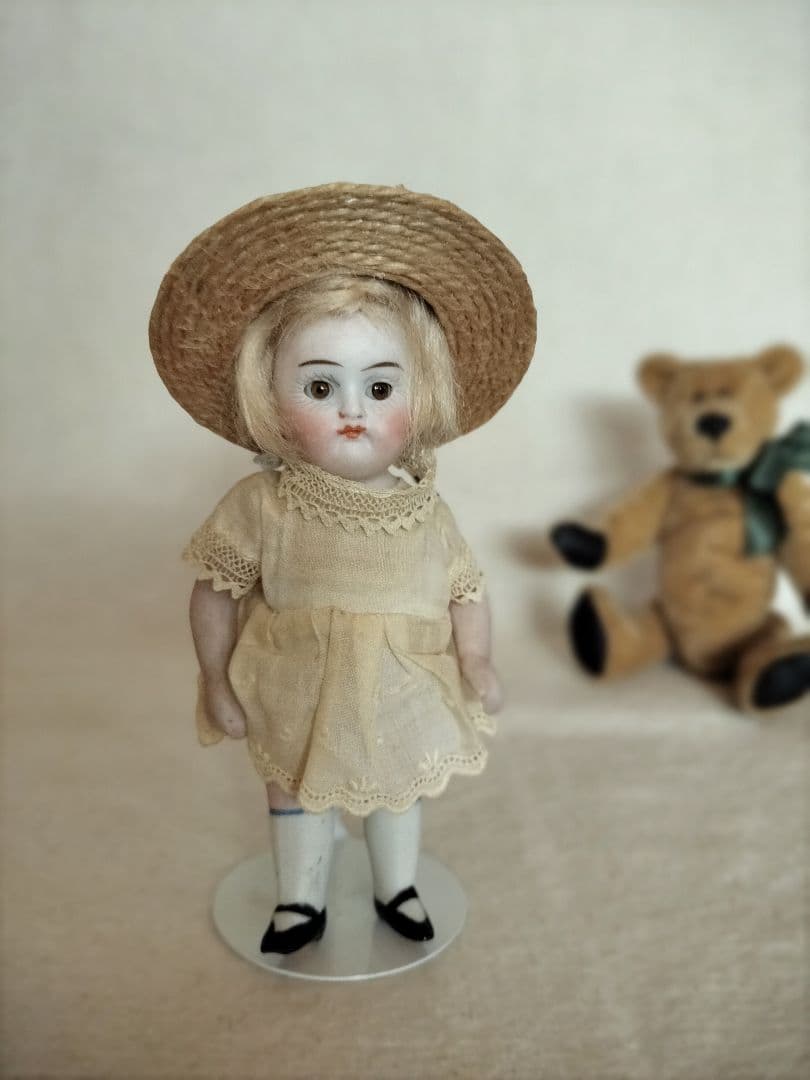 ①ケストナー208　ミニョネット　ビスクドール