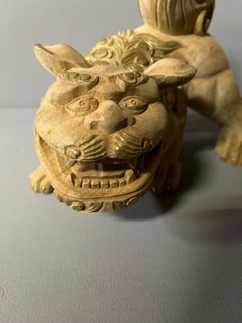 木彫り　獅子像　金淵付　１対　34
