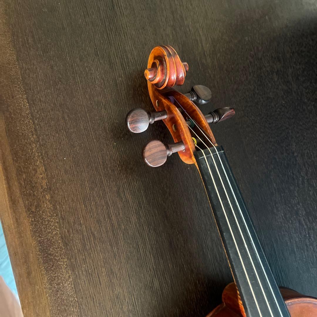 バイオリン4/4 弓　ケース付き
