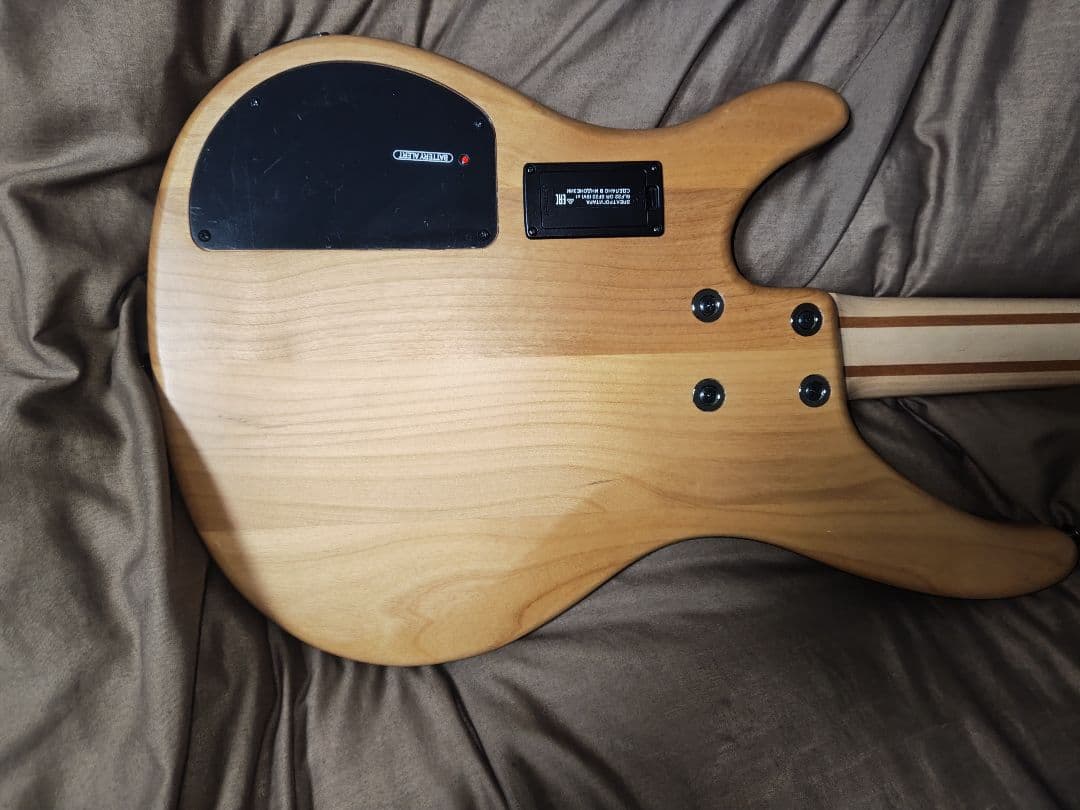 【美品】YAMAHA TRBX604FM NS