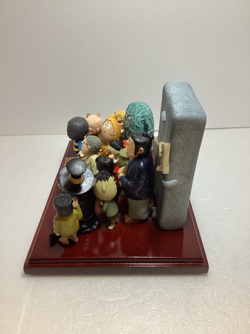 レア　水木しげる　旭日小綬章記念の特製ブロンズフィギュア　妖怪達に囲まれた先生