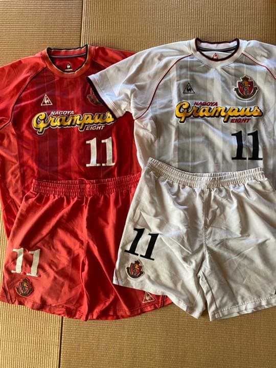 03/04年代　名古屋グランパス　&AWAY　上下セット　長袖付き