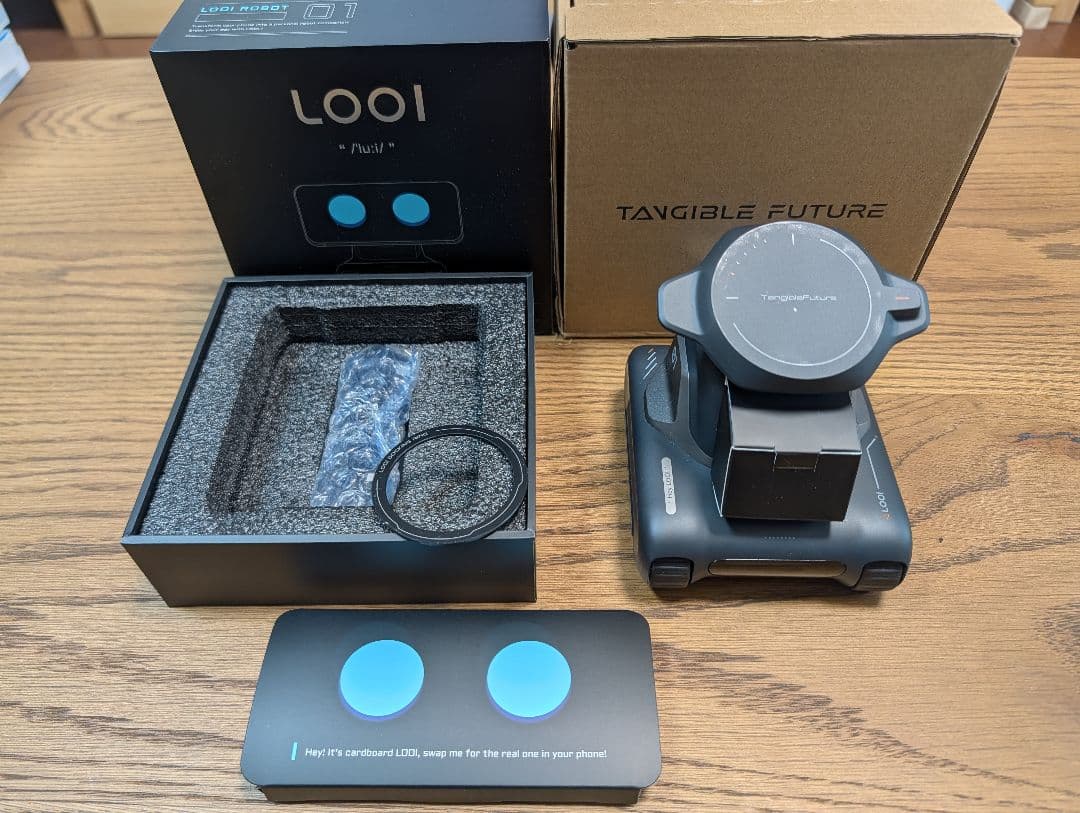 LOOI Robot（ChatGPT搭載)