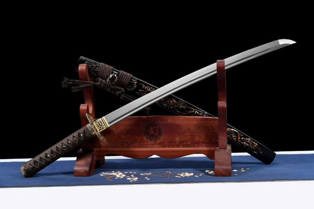 【龍鎮乾坤】古兵器 武具 刀装具 日本刀　模造刀 居合刀 武士道 鑑賞用 美術刀