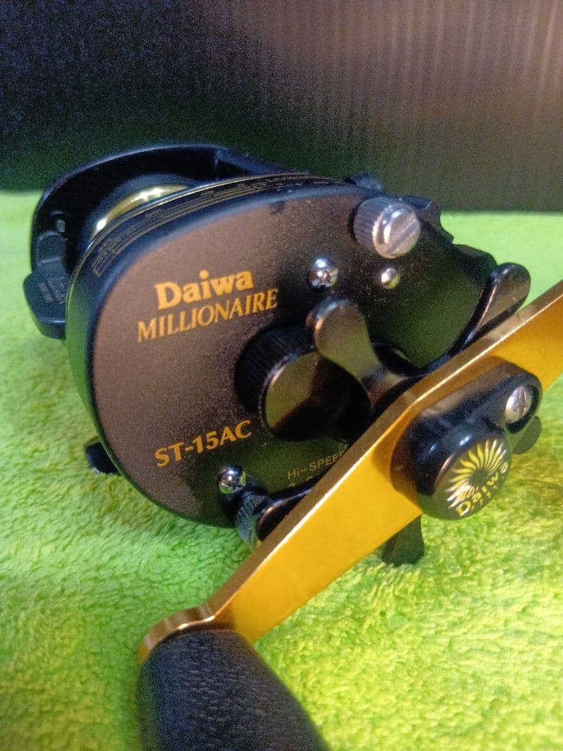 ダイワ ミリオネアST-15AC (超美品)　 Daiwa オールド ( A )
