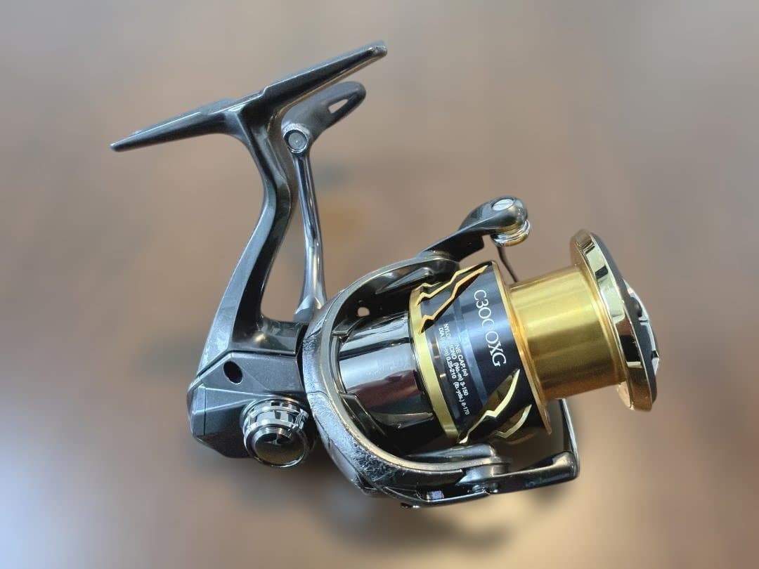 シマノ 20ツインパワー TWIN POWER C3000XG スピニングリール