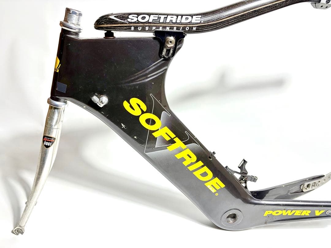 SOFTRIDE POWER V カーボントライアスロンフレーム貴重な700c