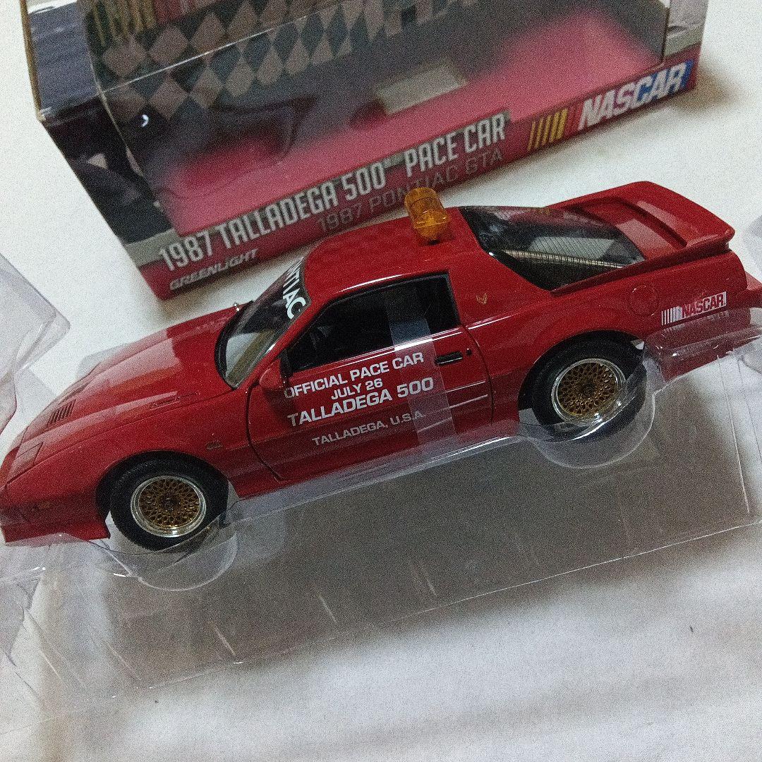 グリーンライト 1/18 ポンティアック GTA